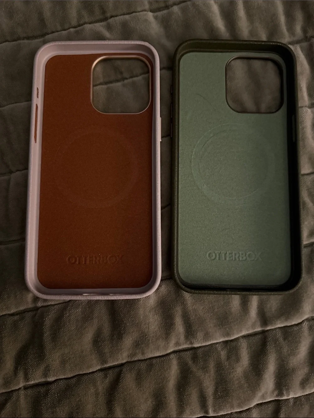 Leather Texture Phone Case - Nude and Dark Green- iPhone 15 pro max